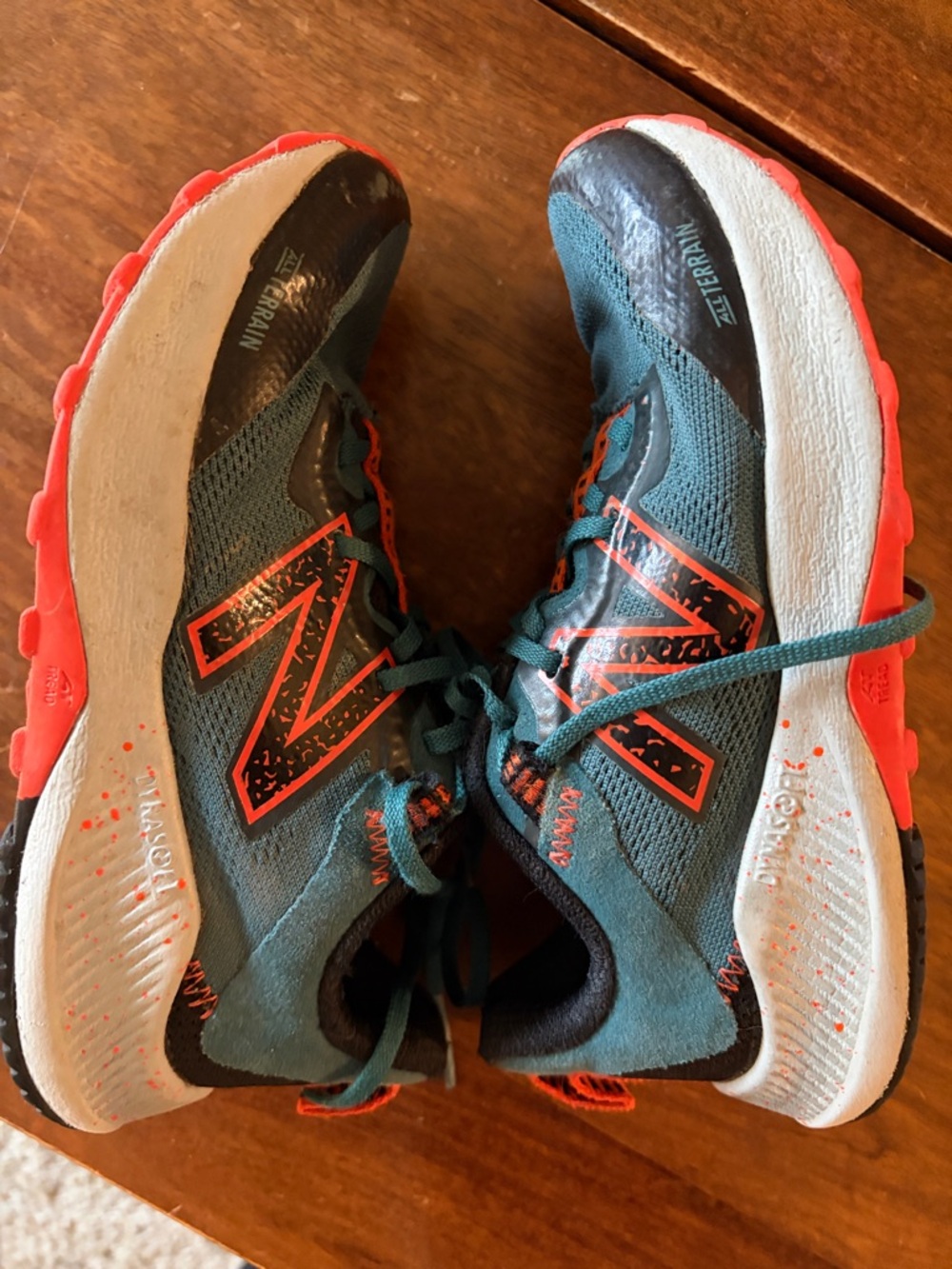 Boys New Balance Shoes-teal & orange size 12 - Picture 5 of 5